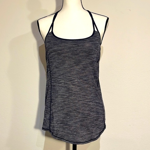 NWOT lululemon tank top - Picture 2 of 8